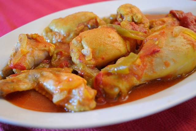 Pollo al chilindrón en Zaragoza