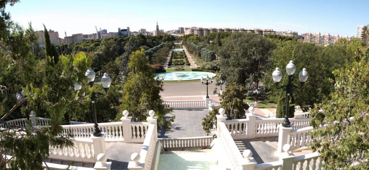 Los parque más bonitos de Zaragoza, este en especial el parque Grande, también llamado parque Grande José Antonio Labordeta uno de los espacios verdes de la ciudad