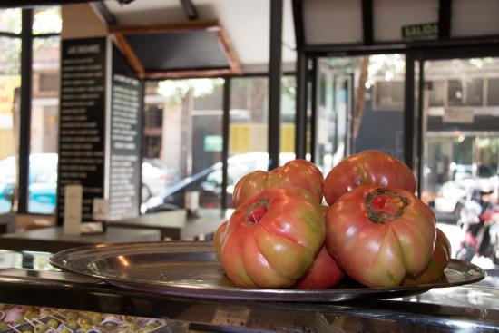 Tomates de la huerta que utilizan en el restaurante Mas Torres de Zaragoza