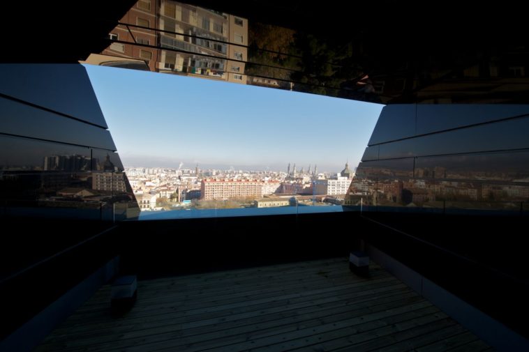Terraza del museo Pablo Serrano en Zaragoza