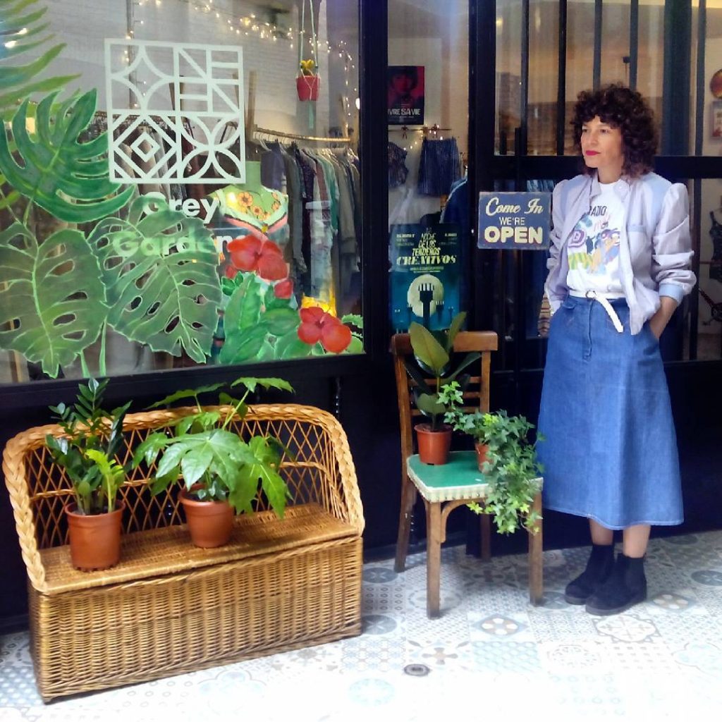 La entrada a la tienda Ggardens Vintage de Zaragoza
