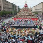 La Plaza del Pilar con la Ofrenda de Flores a la Virgen